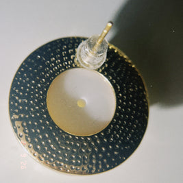 The Gilded Age: Vintage Statement Pearl Earrings with Textured Gold Studs