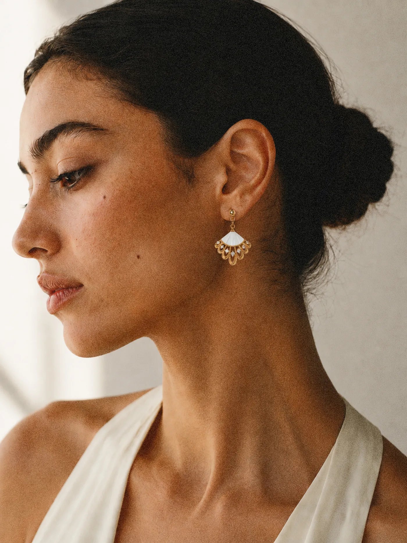 Dinner in Monte Carlo Mother-of-Pearl 18k Gold Plated Earrings
