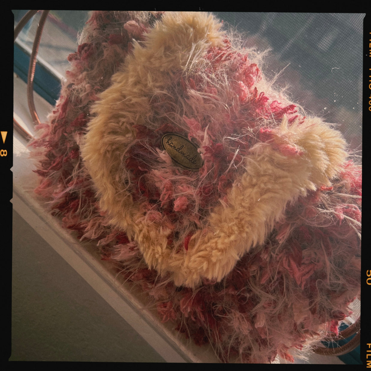 Someday she - The Rose Cream Scone one-of-a-kind hand-blended artisanal crochet bag in soft cream pink, featuring intricate textures